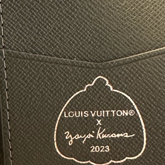 Louis Vuitton LV x YK Pocket Organizer
Pumpkin Print - Picture 7 of 10